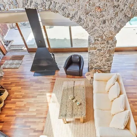 別荘 Loft Rustico Ullá